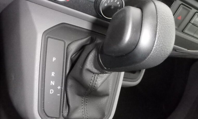 Automaat Knaus Tourer Van